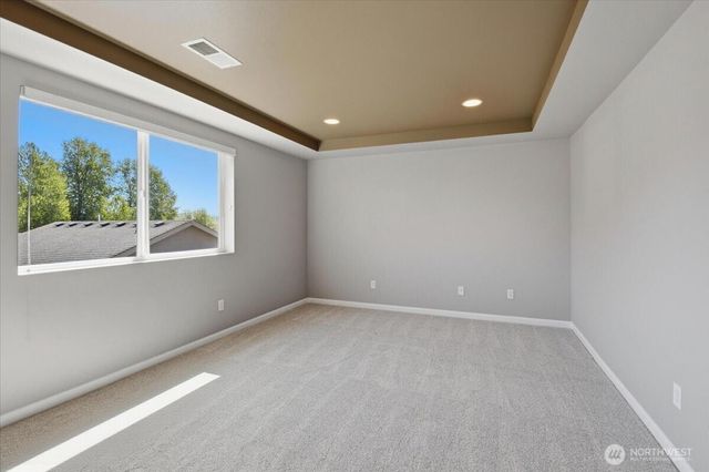 25916 168th Place SE, Covington, WA 98042