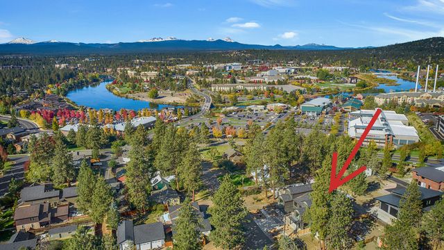 334 SW Roosevelt Avenue Unit 3, Bend, OR 97702