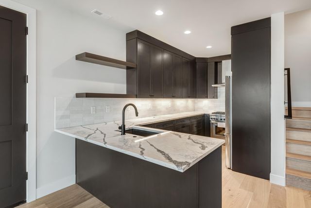 334 SW Roosevelt Avenue Unit 3, Bend, OR 97702