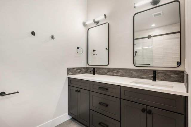 334 SW Roosevelt Avenue Unit 3, Bend, OR 97702