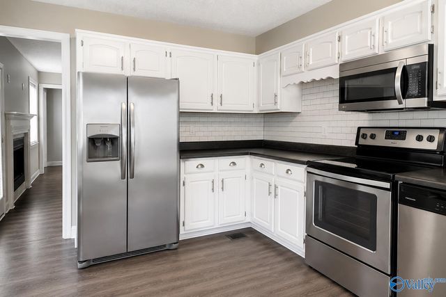 1215 Heatherwood Drive, Arab, AL 35016