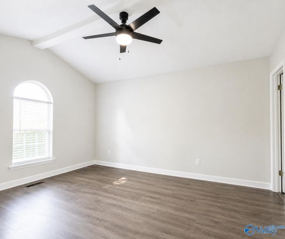 1215 Heatherwood Drive, Arab, AL 35016