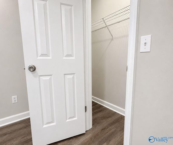 1215 Heatherwood Drive, Arab, AL 35016