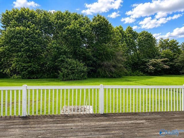 1215 Heatherwood Drive, Arab, AL 35016