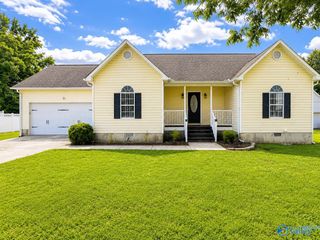 1215 Heatherwood Drive, Arab, AL 35016