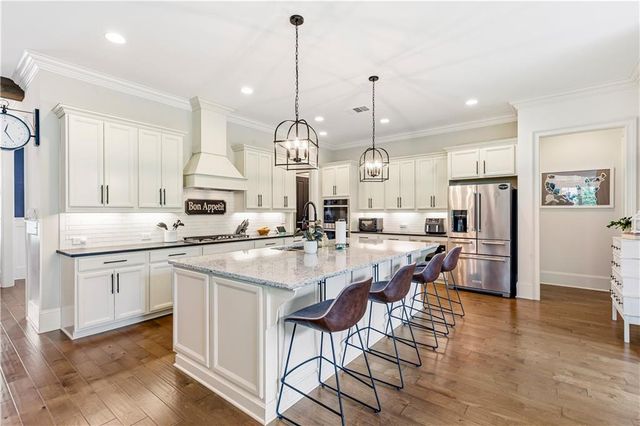 2890 Eva Club, Acworth, GA 30101
