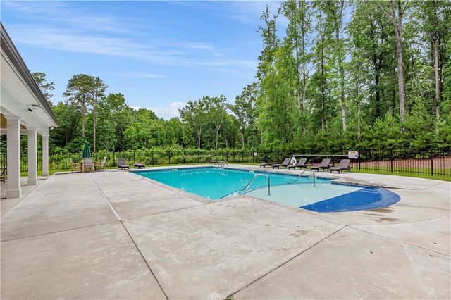 2890 Eva Club, Acworth, GA 30101