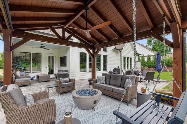 2890 Eva Club, Acworth, GA 30101