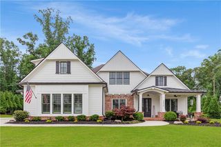 2890 Eva Club, Acworth, GA 30101