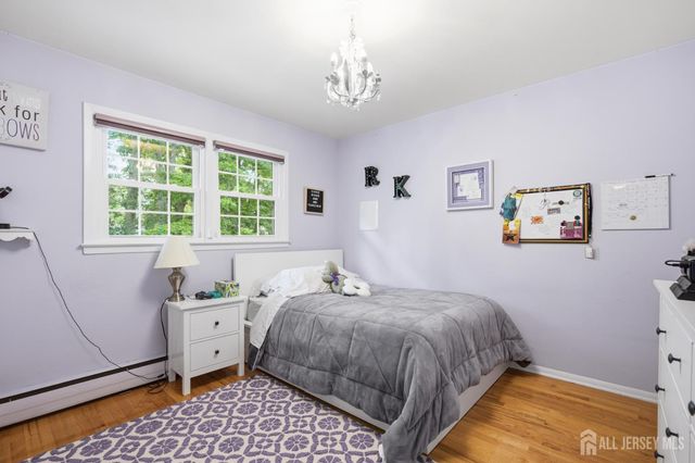 4 Woodruff Road, Edison, NJ 08820