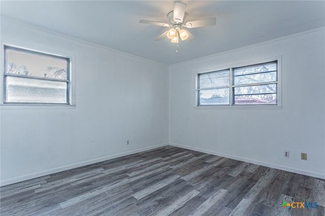 105 E Upshaw Avenue, Temple, TX 76501