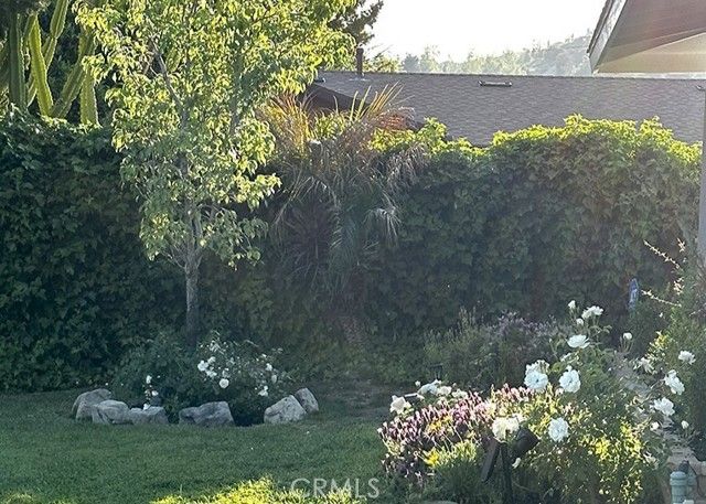 26261 Veva Way, Calabasas, CA 91302