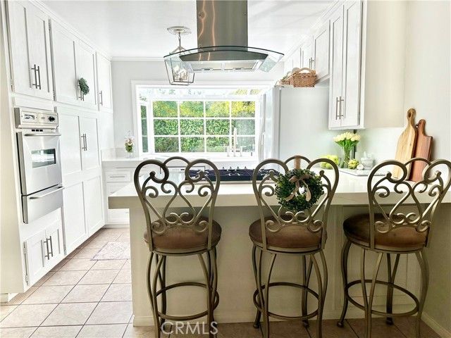 26261 Veva Way, Calabasas, CA 91302