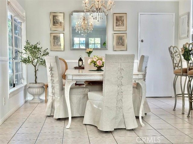 26261 Veva Way, Calabasas, CA 91302