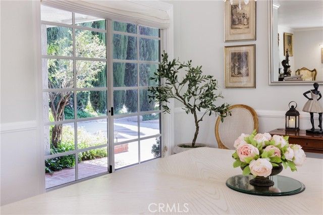 26261 Veva Way, Calabasas, CA 91302