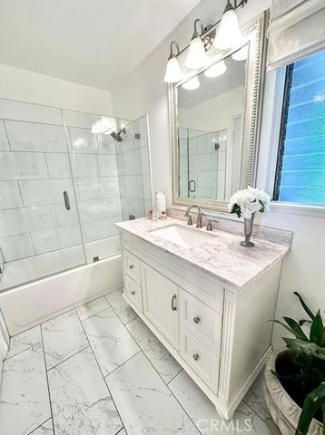 26261 Veva Way, Calabasas, CA 91302