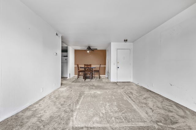 555 N DuPont Ave Apt B37, Madison, TN 37115