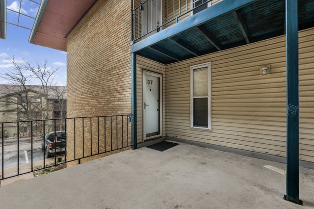 555 N DuPont Ave Apt B37, Madison, TN 37115