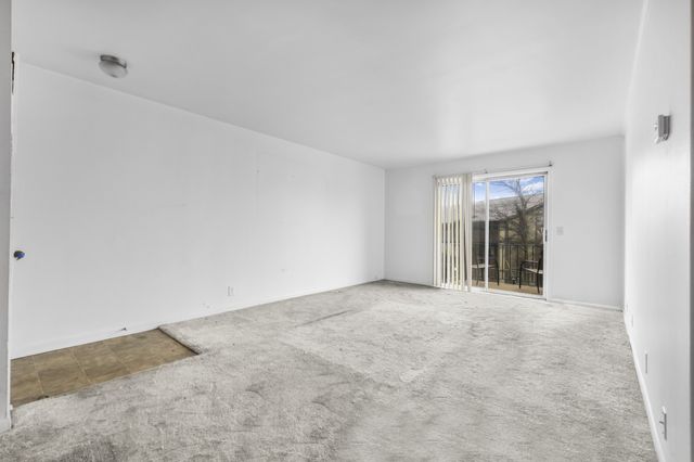 555 N DuPont Ave Apt B37, Madison, TN 37115