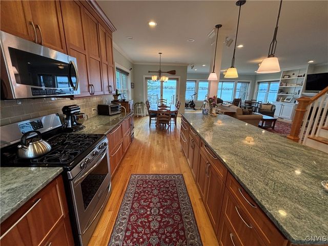 139 Burtis Point Road, Owasco, NY 13021