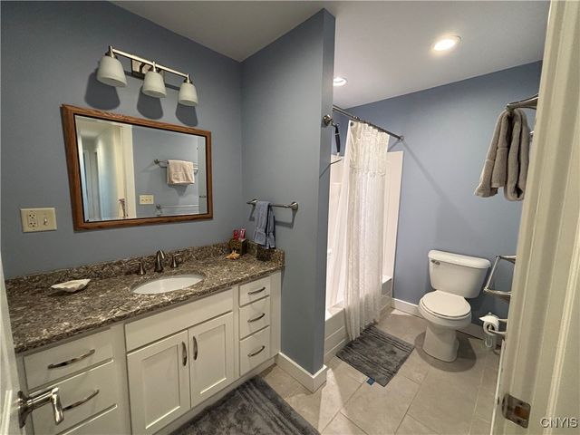 139 Burtis Point Road, Owasco, NY 13021