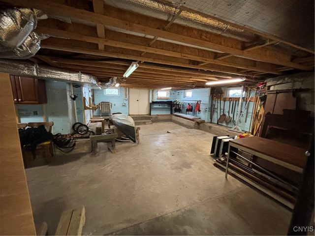 139 Burtis Point Road, Owasco, NY 13021