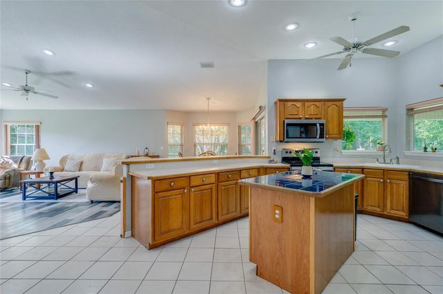 27 FOXHUNTER FLAT, Ormond Beach, FL 32174