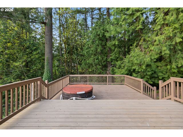 2231 Sw MARTHA St, Portland, OR 97239