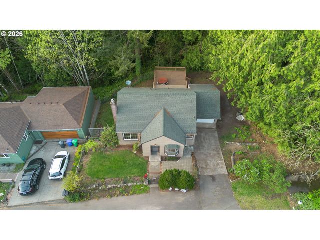 2231 Sw MARTHA St, Portland, OR 97239