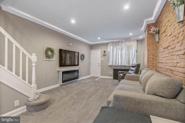 309 WINTON ST, Philadelphia, PA 19148