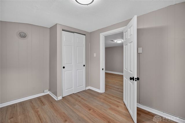 3725 Claybourne Road, Dayton, OH 45429