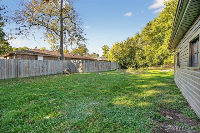 3725 Claybourne Road, Dayton, OH 45429