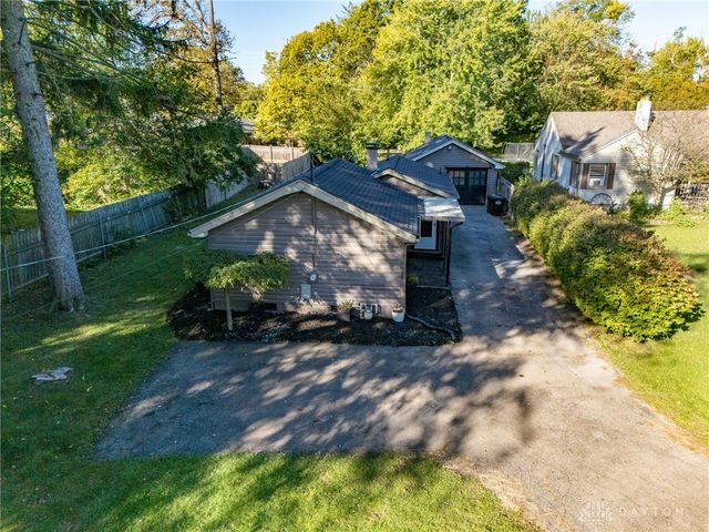 3725 Claybourne Road, Dayton, OH 45429