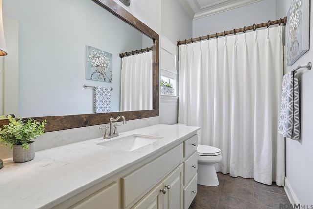 37188 Lakeshore Ave, Prairieville, LA 70769