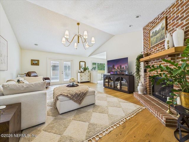 129 GRASSY Lane, Palatka, FL 32177