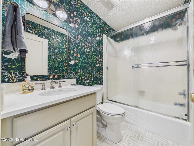 129 GRASSY Lane, Palatka, FL 32177