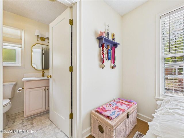 129 GRASSY Lane, Palatka, FL 32177