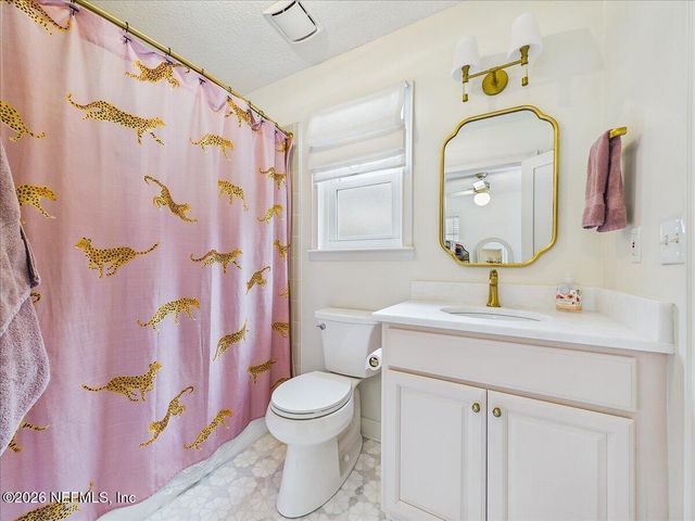 129 GRASSY Lane, Palatka, FL 32177