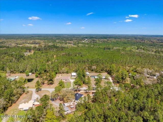 129 GRASSY Lane, Palatka, FL 32177