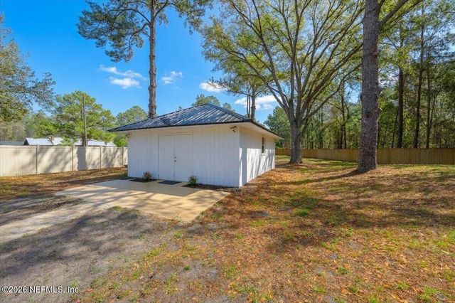 129 GRASSY Lane, Palatka, FL 32177