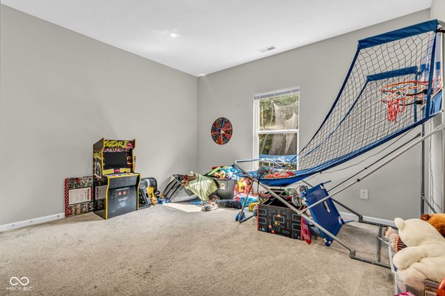 1195 S Aberdeen Drive, Franklin, IN 46131