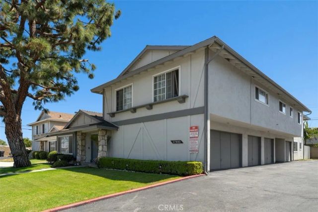 17902 Baron, Huntington Beach, CA 92647