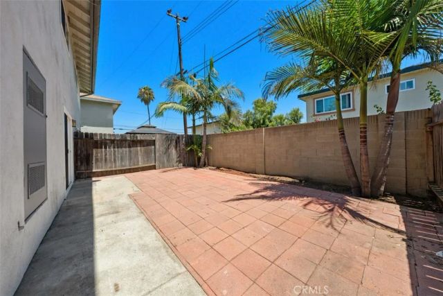 17902 Baron, Huntington Beach, CA 92647