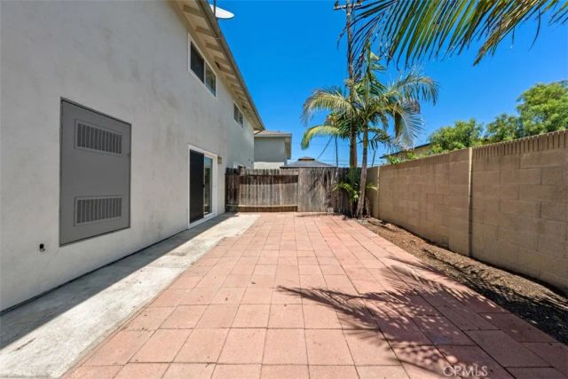 17902 Baron, Huntington Beach, CA 92647