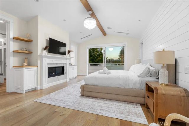 12345 Huston, Valley Village, CA 91607