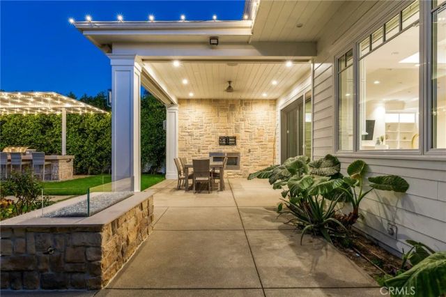 12345 Huston, Valley Village, CA 91607