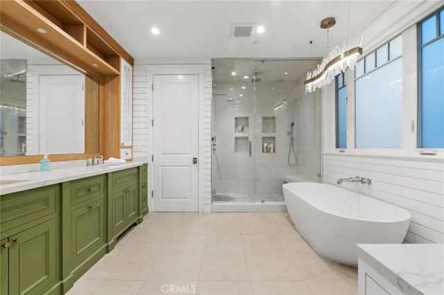 12345 Huston, Valley Village, CA 91607