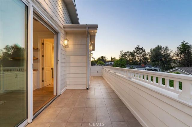 12345 Huston, Valley Village, CA 91607