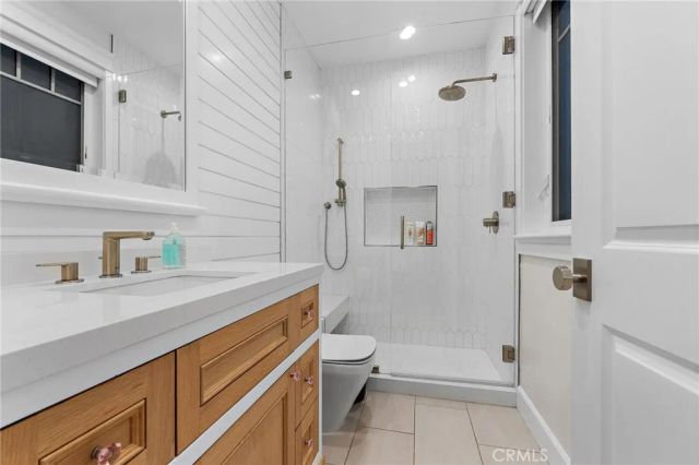 12345 Huston, Valley Village, CA 91607