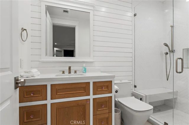 12345 Huston, Valley Village, CA 91607